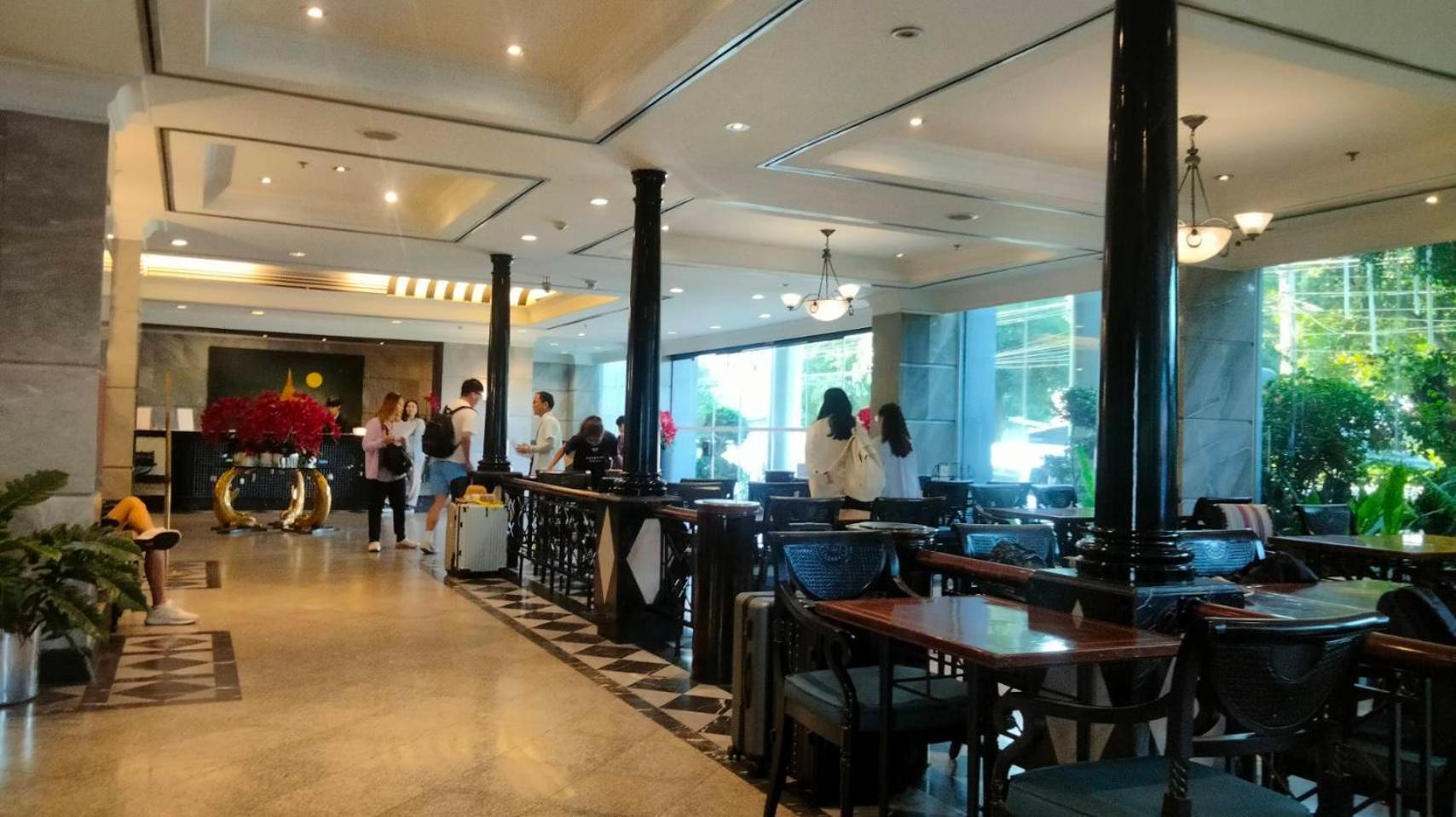 曼谷威茨酒店 外观 照片